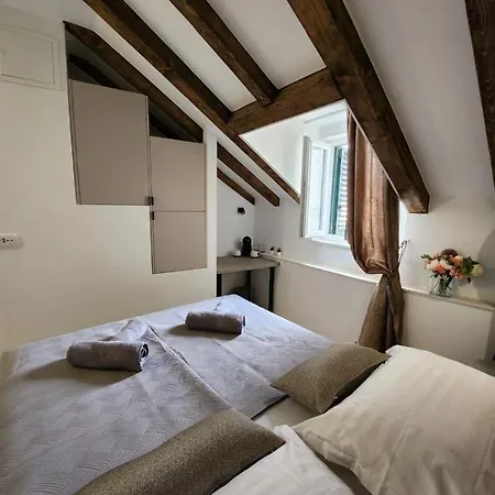 Rio Luxury Guest house 4*